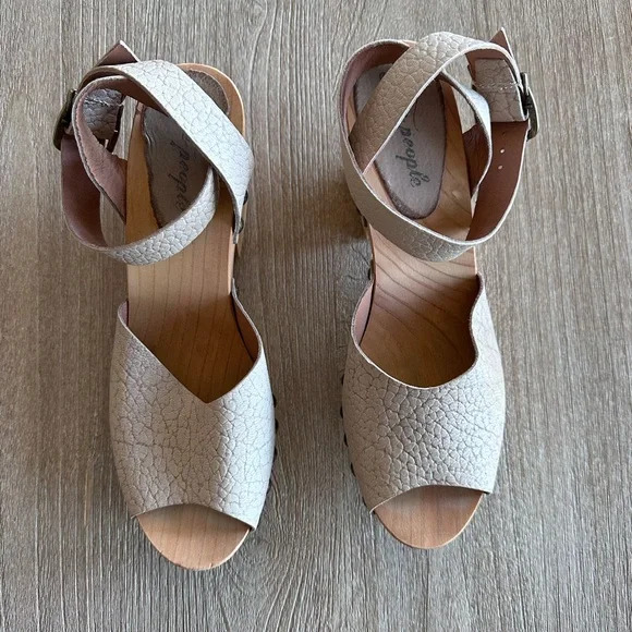 Free People Pasadena Wooden Platform Clog Sandals Womens 10 / EU 41 EUC - Picture 4 of 12